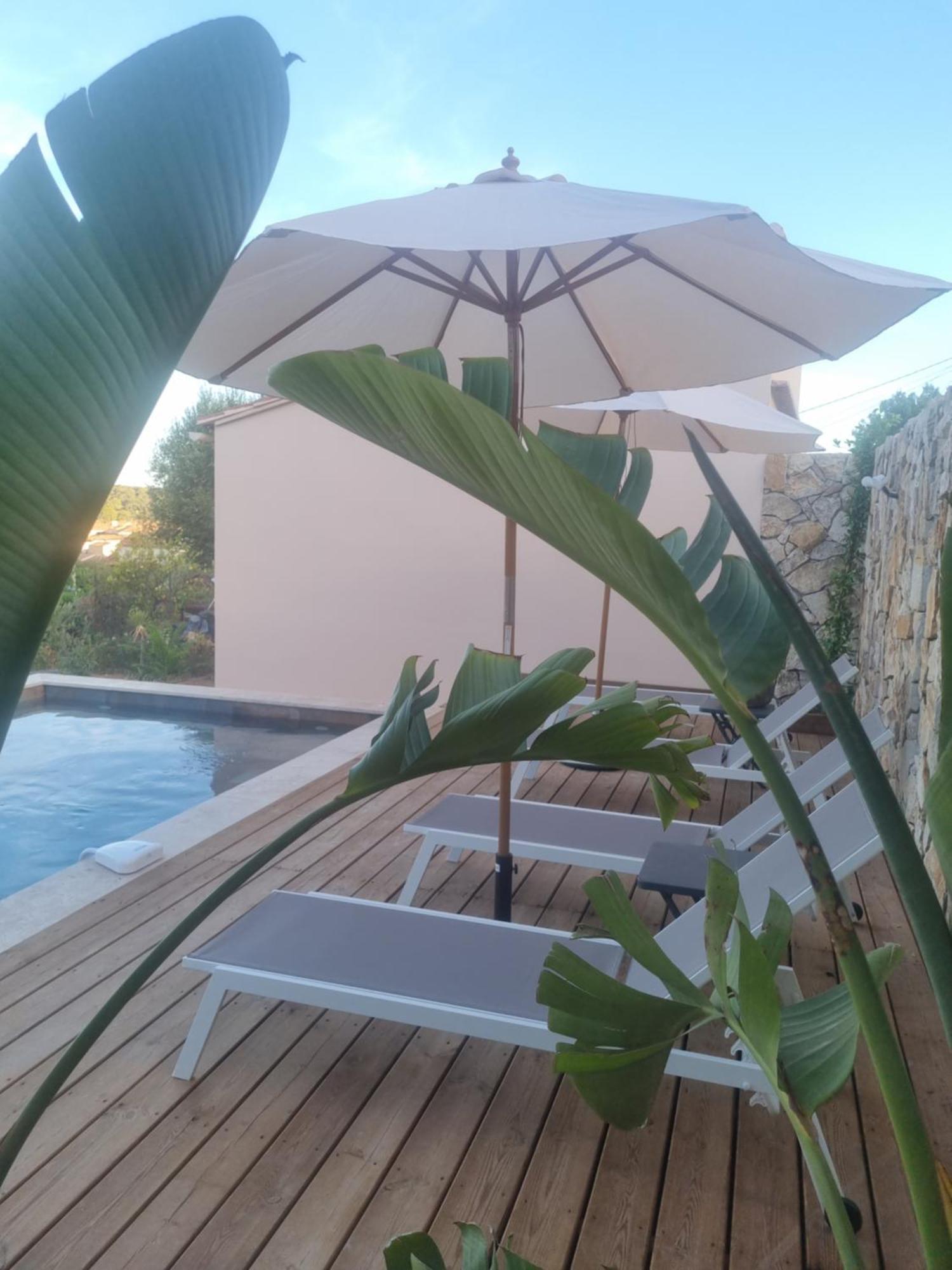 Villa Manoa 奥利奥斯 外观 照片